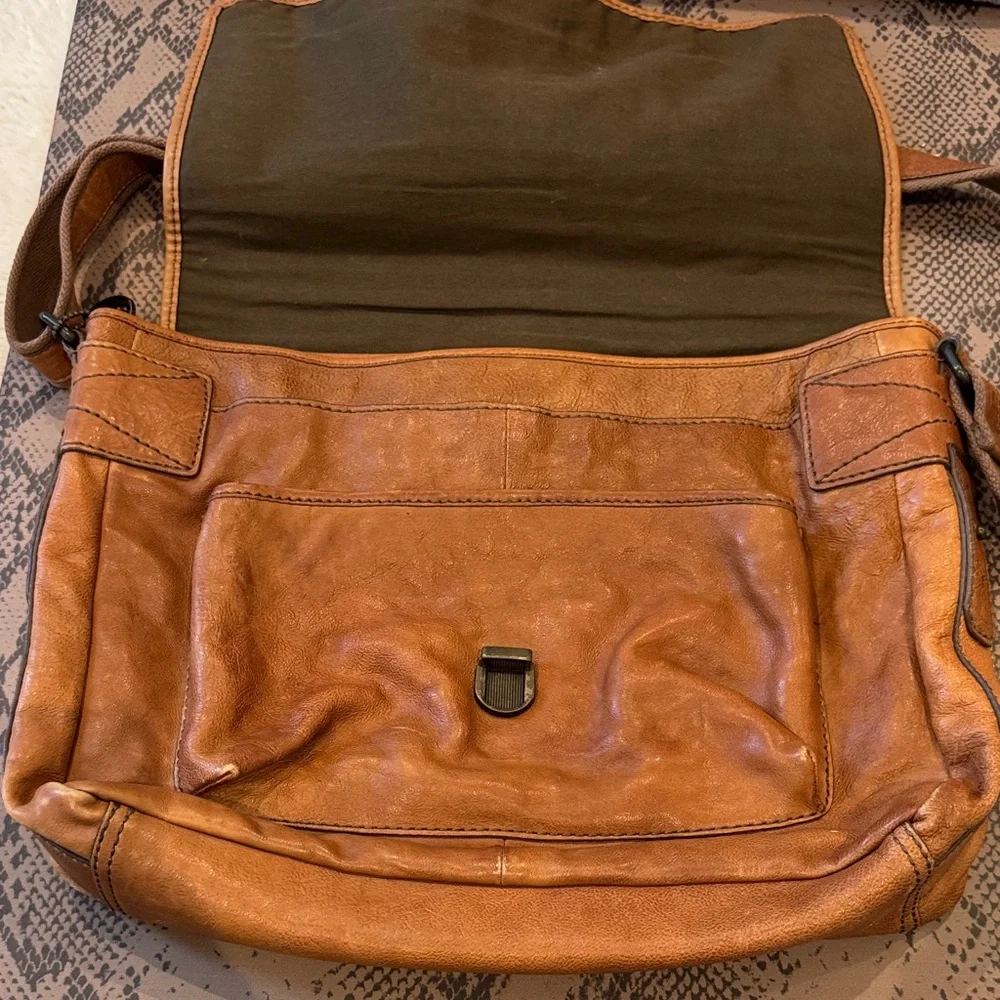 Fossil Brown Leather Messenger Bag